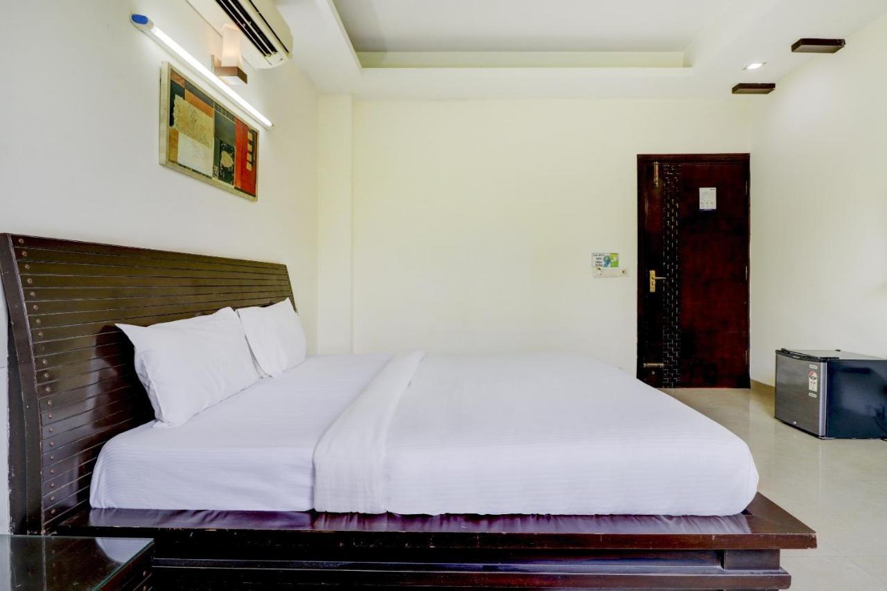 Dreamz Hospitality Gurgaon Hotel Exterior foto